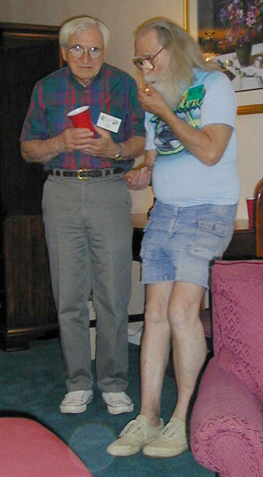 Al Tonik (L) & Rusty Hevelin (R) at Pulpcon 1999